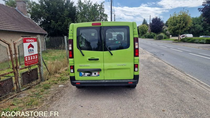 Renault trafic IIII COMBI 1.6 DCI 125CH MINIBUS 9 PLACES - Bus mini, Van penumpang: gambar 3 Renault trafic IIII COMBI 1.6 DCI 125CH MINIBUS 9 PLACES - Bus mini, Van penumpang: gambar 3