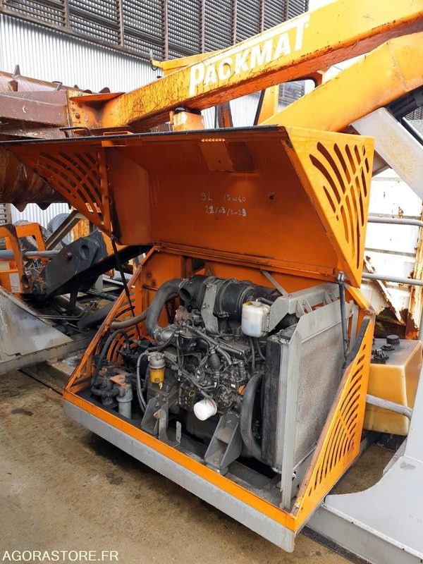 Rouleau compacteur Packmat System sur berce 2015 - Roller: gambar 4 Rouleau compacteur Packmat System sur berce 2015 - Roller: gambar 4