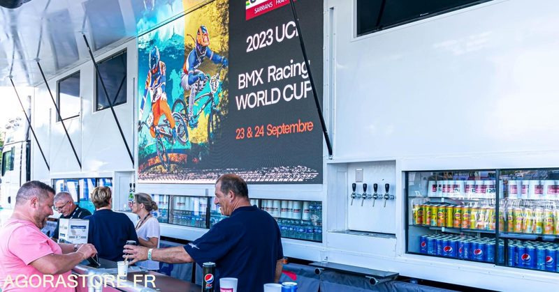 Semi Remorques Bar - DJ - Semi-trailer berpendingin: gambar 4 Semi Remorques Bar - DJ - Semi-trailer berpendingin: gambar 4