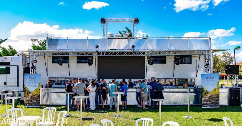 Semi Remorques Bar - DJ - Semi-trailer berpendingin: gambar 1 Semi Remorques Bar - DJ - Semi-trailer berpendingin: gambar 1