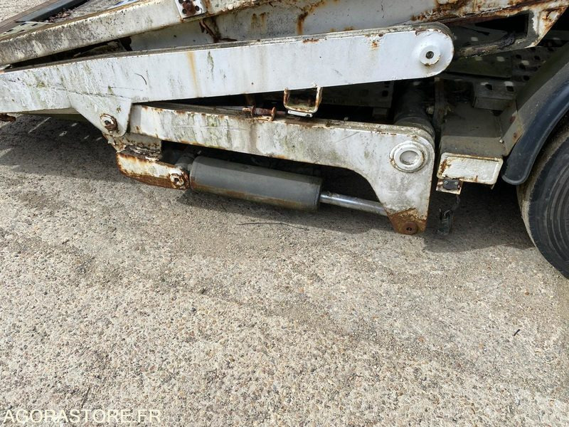 REMORQUE PORTE VOITURE - Semi-trailer: gambar 5 REMORQUE PORTE VOITURE - Semi-trailer: gambar 5