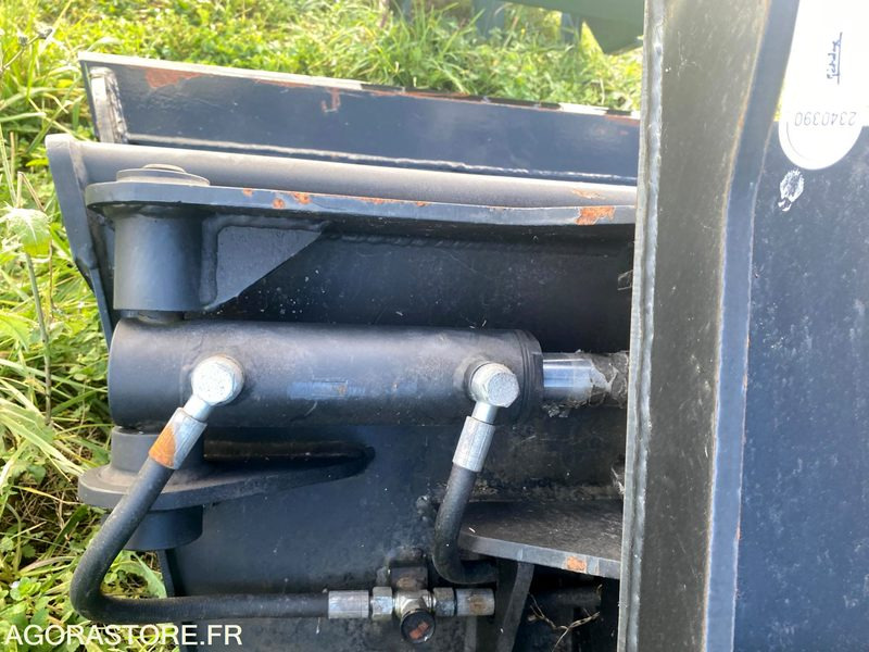 Godet curage orientable pour pelle 4T à 6T NEUF - Suku cadang untuk Peralatan konstruksi: gambar 5 Godet curage orientable pour pelle 4T à 6T NEUF - Suku cadang untuk Peralatan konstruksi: gambar 5