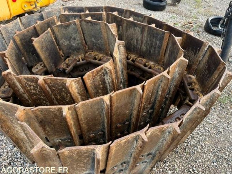 PAIRE DE CHENILLES CATERPILLAR D6N - Suku cadang untuk Peralatan konstruksi: gambar 4 PAIRE DE CHENILLES CATERPILLAR D6N - Suku cadang untuk Peralatan konstruksi: gambar 4