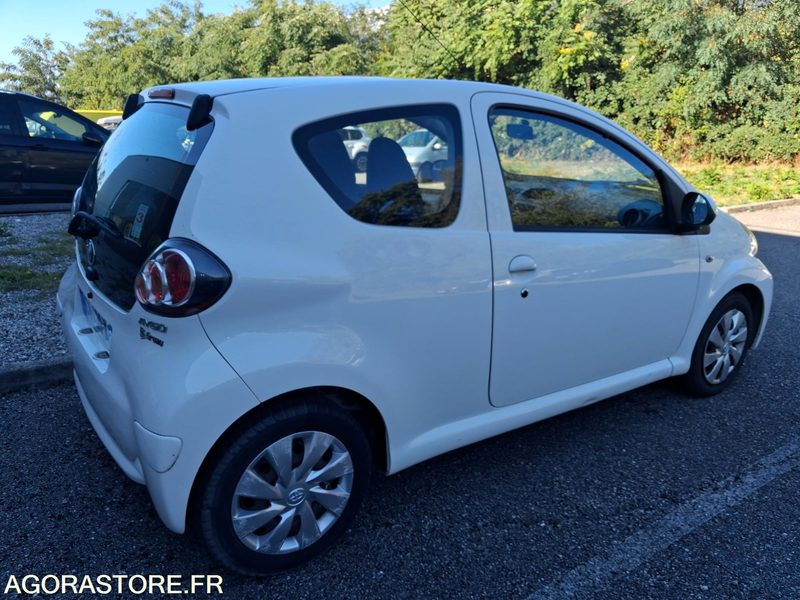 TOYOTA AYGO - Van kecil: gambar 5 TOYOTA AYGO - Van kecil: gambar 5