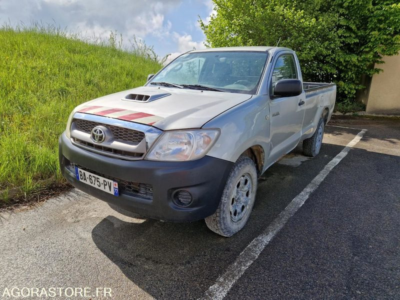 TOYOTA HILLUX - BA675PV - 2010 / 141 633 KM - Mobil: gambar 1 TOYOTA HILLUX - BA675PV - 2010 / 141 633 KM - Mobil: gambar 1