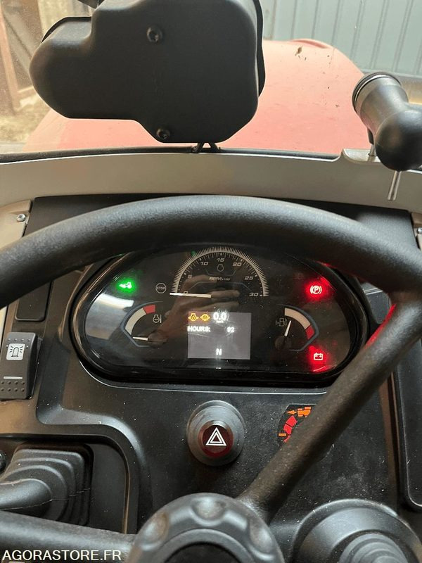 TRACTEUR MASSEY FERGUSSON 3WF75 - 2024 / 100 HEURES - Traktor: gambar 3 TRACTEUR MASSEY FERGUSSON 3WF75 - 2024 / 100 HEURES - Traktor: gambar 3