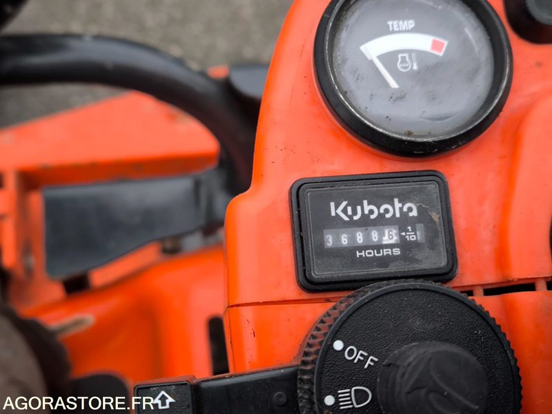 Tondeuse KUBOTA F3680 3688 heures 2013 - Mesin pemotong rumput: gambar 4 Tondeuse KUBOTA F3680 3688 heures 2013 - Mesin pemotong rumput: gambar 4