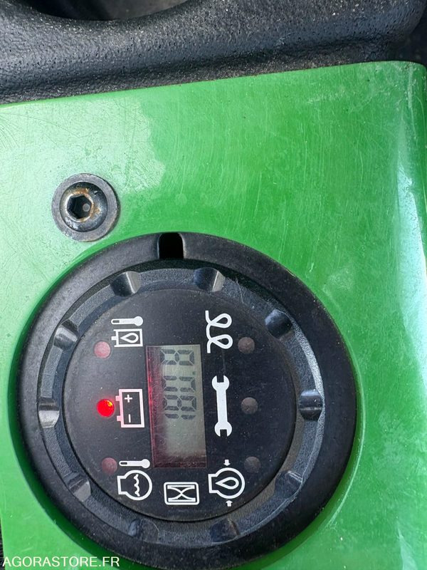 Tondeuse autoportée JOHN DEERE 1580 - 2019 - 181h - Mesin pemotong rumput: gambar 1 Tondeuse autoportée JOHN DEERE 1580 - 2019 - 181h - Mesin pemotong rumput: gambar 1