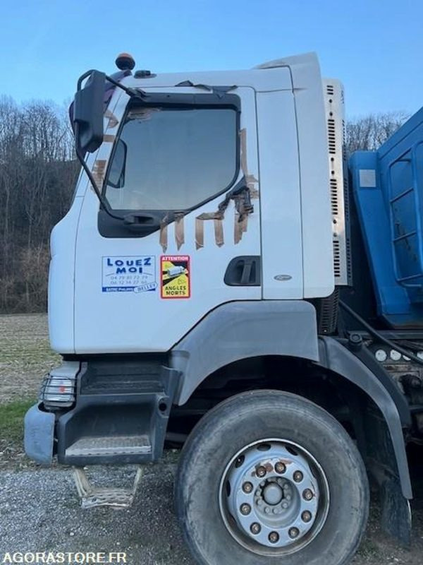 CAMION 8X4 RENAULT KERAX 2002 395000 KM - Tractor head: gambar 3 CAMION 8X4 RENAULT KERAX 2002 395000 KM - Tractor head: gambar 3