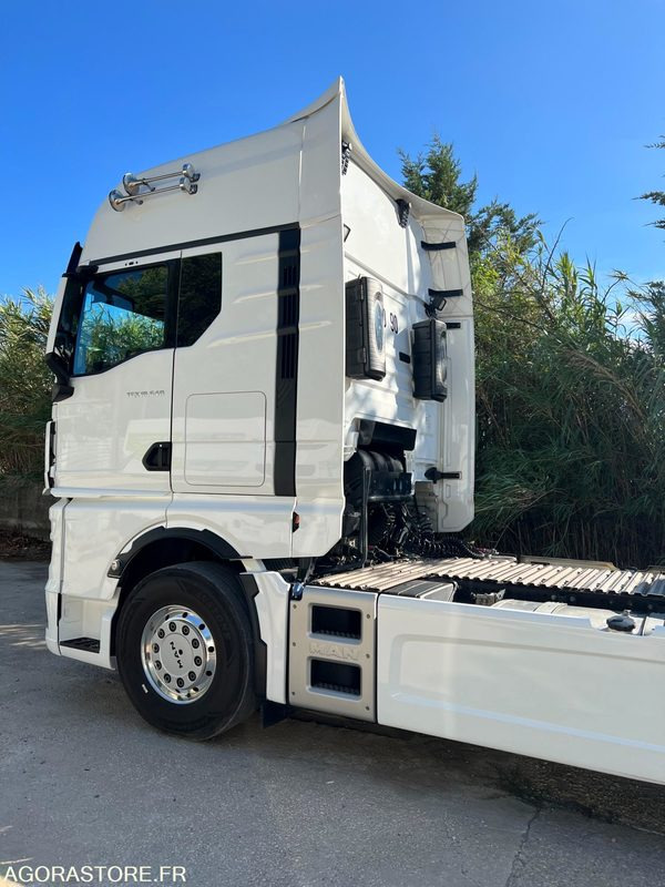 MAN TGX 640 ADR - 2022 - 319 000KM - Tractor head: gambar 3 MAN TGX 640 ADR - 2022 - 319 000KM - Tractor head: gambar 3