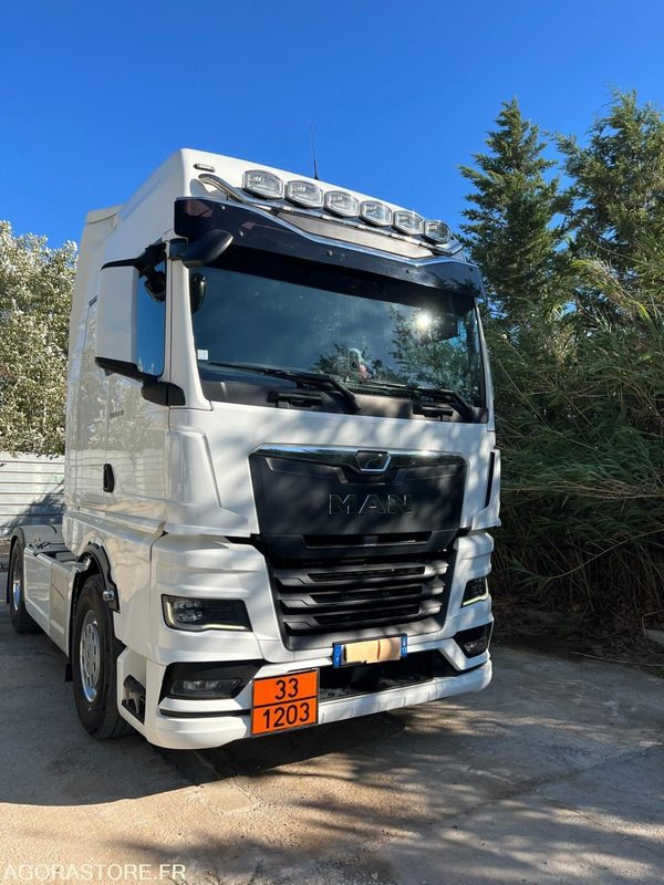 MAN TGX 640 ADR - 2022 - 319 000KM - Tractor head: gambar 1 MAN TGX 640 ADR - 2022 - 319 000KM - Tractor head: gambar 1