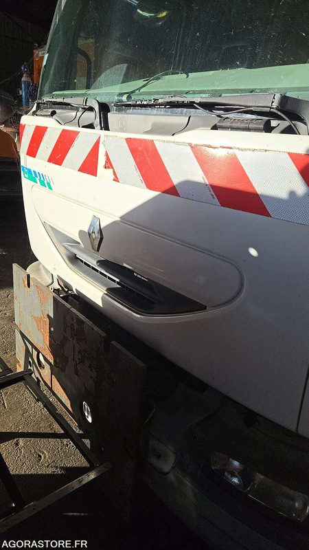 RENAULT CAM - 2004 - BP-101-EG - Tractor head: gambar 3 RENAULT CAM - 2004 - BP-101-EG - Tractor head: gambar 3