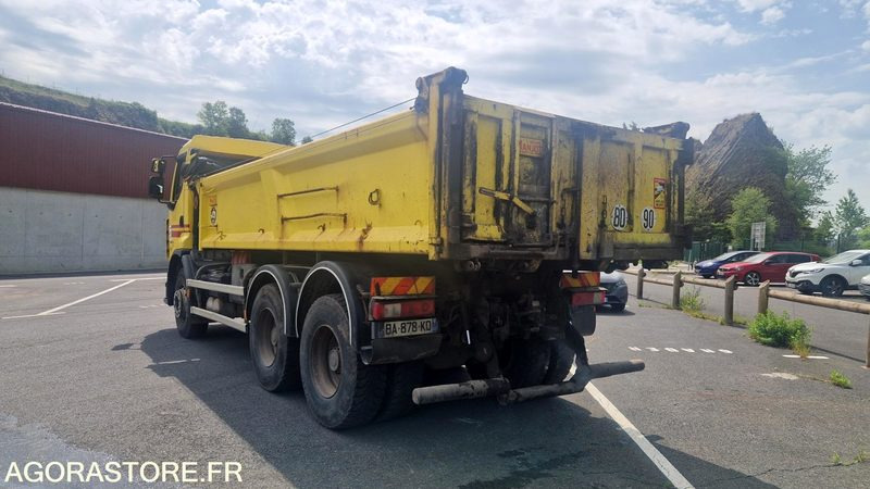 RENAULT PREMIUM LANDER 460.26 6X4 - 2010 - 453186 KM - P2102584 - Tractor head: gambar 4 RENAULT PREMIUM LANDER 460.26 6X4 - 2010 - 453186 KM - P2102584 - Tractor head: gambar 4
