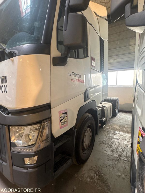 RENAULT T 480 - 593 951KM - 2017 - Tractor head: gambar 3 RENAULT T 480 - 593 951KM - 2017 - Tractor head: gambar 3
