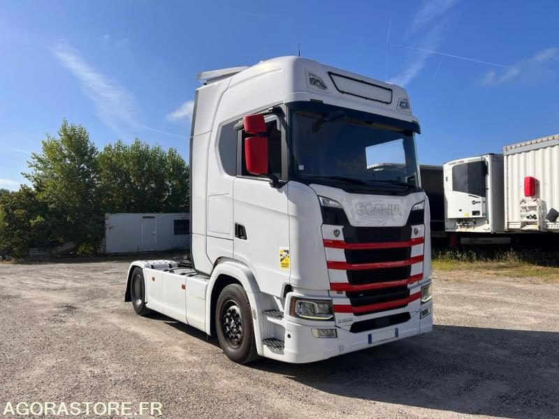SCANIA S500 - 2018 - 732 000 KM - Tractor head: gambar 1 SCANIA S500 - 2018 - 732 000 KM - Tractor head: gambar 1