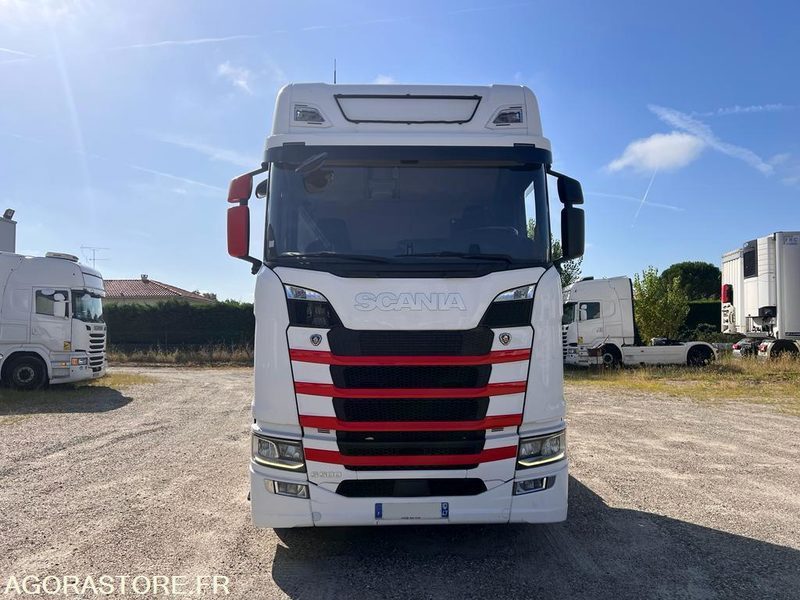 SCANIA S500 - 2018 - 732 000 KM - Tractor head: gambar 2 SCANIA S500 - 2018 - 732 000 KM - Tractor head: gambar 2