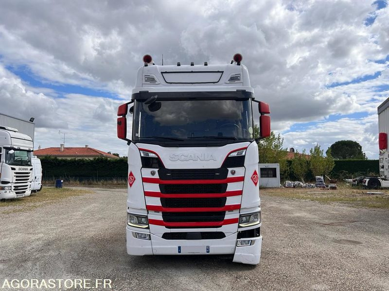 SCANIA S500 - 2018 - 895 000 KM - Tractor head: gambar 2 SCANIA S500 - 2018 - 895 000 KM - Tractor head: gambar 2
