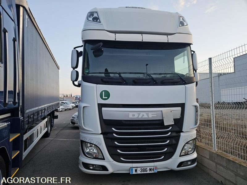 TRACTEUR DAF XF 510 XL - 2016 - 447120km - TRES BON ETAT - Tractor head: gambar 4 TRACTEUR DAF XF 510 XL - 2016 - 447120km - TRES BON ETAT - Tractor head: gambar 4