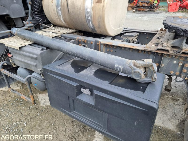 TRACTEUR ROUTIER RENAULT PREMIUM - CC183ZV (SANS DOCUMENTS - VENDU POUR PIECES) - Tractor head: gambar 5 TRACTEUR ROUTIER RENAULT PREMIUM - CC183ZV (SANS DOCUMENTS - VENDU POUR PIECES) - Tractor head: gambar 5