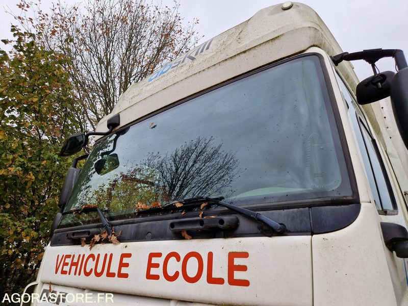 Tracteur DAF CF 85.360 - 2012 -193474 Kms -CN640HC - Tractor head: gambar 5 Tracteur DAF CF 85.360 - 2012 -193474 Kms -CN640HC - Tractor head: gambar 5