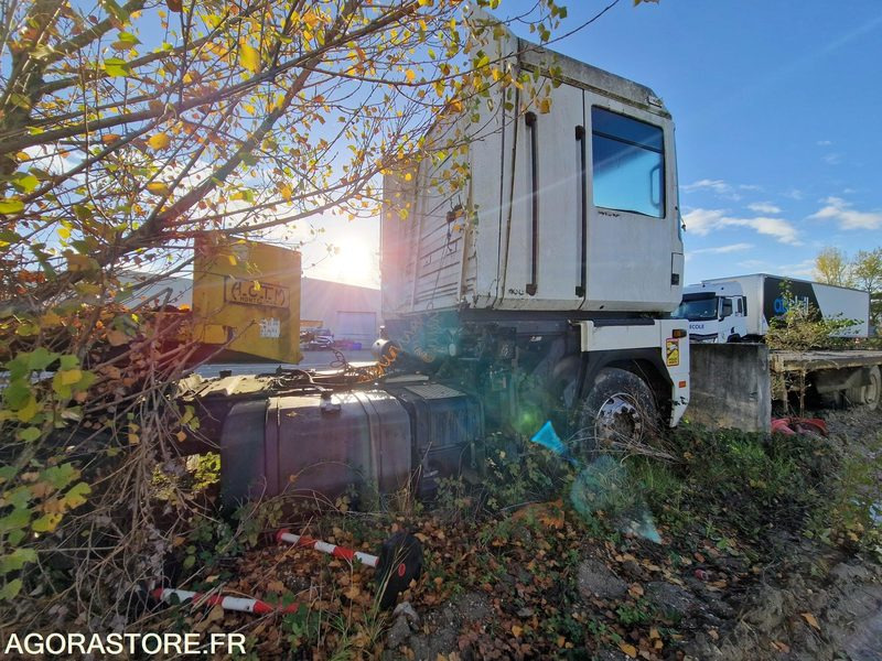 Tracteur Renault - 2004 - 339927 - DD612SG - Tractor head: gambar 3 Tracteur Renault - 2004 - 339927 - DD612SG - Tractor head: gambar 3