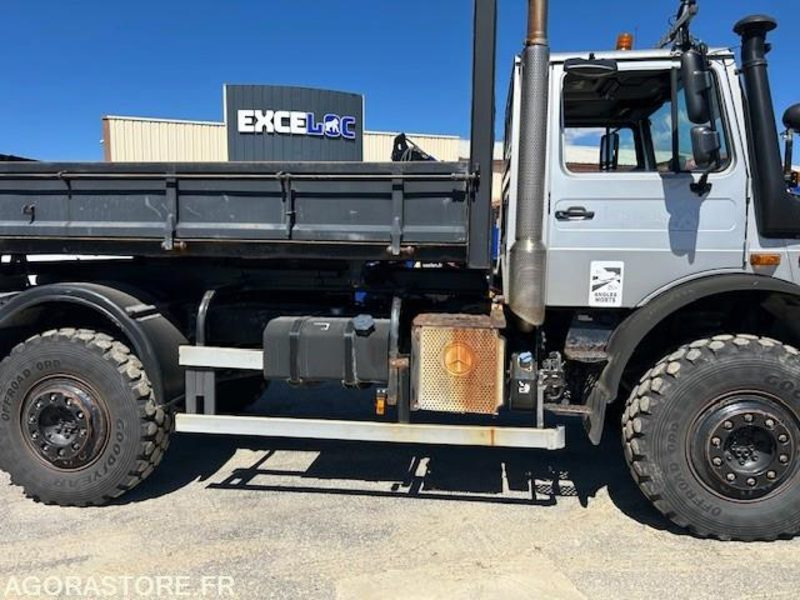 CAMION 4X4 MERCEDES UNIMOG U5000 2009 62289 KM 4667 HEURES + ETRAV SICOMETAL GM1 - Truk: gambar 3 CAMION 4X4 MERCEDES UNIMOG U5000 2009 62289 KM 4667 HEURES + ETRAV SICOMETAL GM1 - Truk: gambar 3