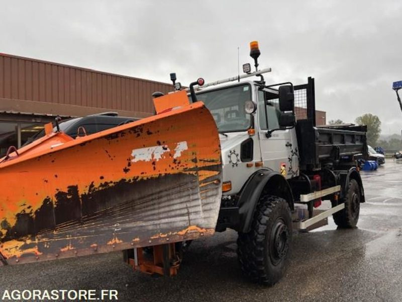 CAMION 4X4 MERCEDES UNIMOG U5000 2009 62289 KM 4667 HEURES + ETRAV SICOMETAL GM1 - Truk: gambar 1 CAMION 4X4 MERCEDES UNIMOG U5000 2009 62289 KM 4667 HEURES + ETRAV SICOMETAL GM1 - Truk: gambar 1
