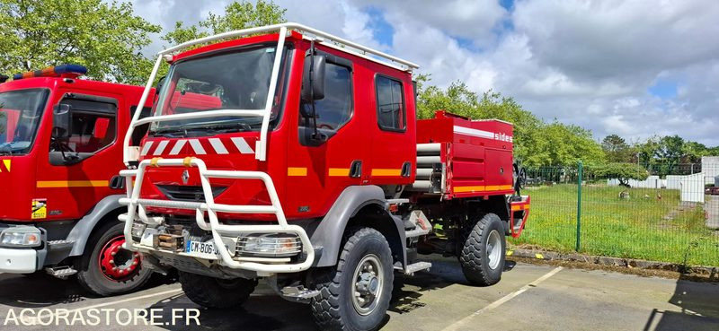 CAMION CITERNE FEUX FORET - RENAULT MIDLUM 220/12 - CM 806 JA - Truk: gambar 1 CAMION CITERNE FEUX FORET - RENAULT MIDLUM 220/12 - CM 806 JA - Truk: gambar 1