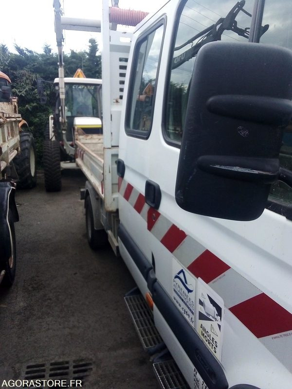 Camion Renault Mascott 5T5 double cabine - Truk: gambar 3 Camion Renault Mascott 5T5 double cabine - Truk: gambar 3