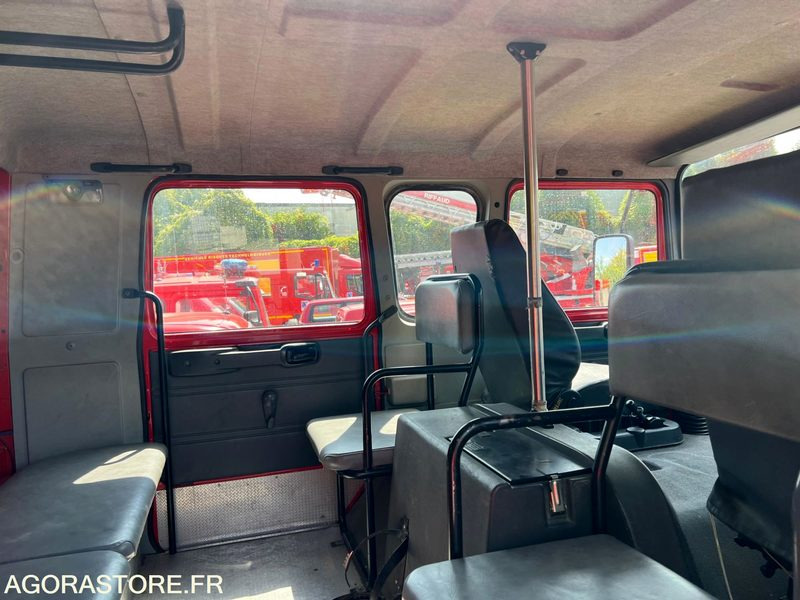 FPTHR006 - RENAULT 4x4 - Truk: gambar 4 FPTHR006 - RENAULT 4x4 - Truk: gambar 4