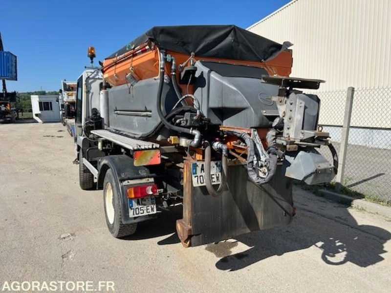 LINDNER UNITRAC 102C AMPLIROLL + LAME + SALEUSE 2008 5050 HEURES - Truk: gambar 4 LINDNER UNITRAC 102C AMPLIROLL + LAME + SALEUSE 2008 5050 HEURES - Truk: gambar 4