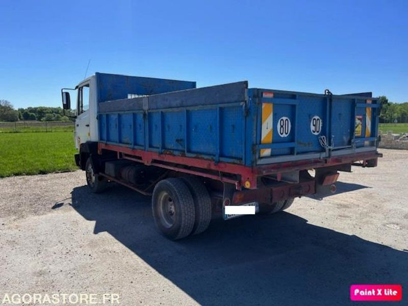 MERCEDES 809 D BENNE 7T5 - Truk: gambar 2 MERCEDES 809 D BENNE 7T5 - Truk: gambar 2