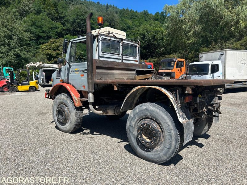MERCEDES UNIMOG 425 -1985 - 196000km - Truk: gambar 4 MERCEDES UNIMOG 425 -1985 - 196000km - Truk: gambar 4