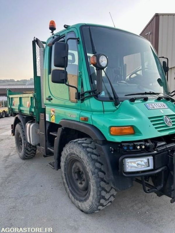 MERCEDES UNIMOG U300C VERSION COMMUNALE 2003 38210 KM + EPAREUSE CMV 450GP - Truk: gambar 4 MERCEDES UNIMOG U300C VERSION COMMUNALE 2003 38210 KM + EPAREUSE CMV 450GP - Truk: gambar 4