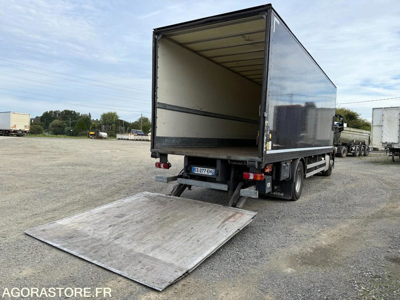 Mercedes Antos 1824 caisson hayon dhollandia 3t - 193000km-2017 - Truk: gambar 4 Mercedes Antos 1824 caisson hayon dhollandia 3t - 193000km-2017 - Truk: gambar 4