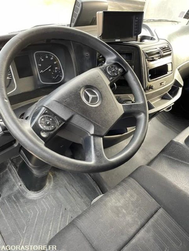 Mercedes Atego 2017 Boite automatique - Truk: gambar 4 Mercedes Atego 2017 Boite automatique - Truk: gambar 4