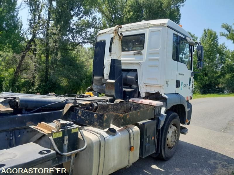 POLYBENNE MAN TGA 4x2 // CL658HB // 422 560 KM - 2006 - Truk: gambar 5 POLYBENNE MAN TGA 4x2 // CL658HB // 422 560 KM - 2006 - Truk: gambar 5