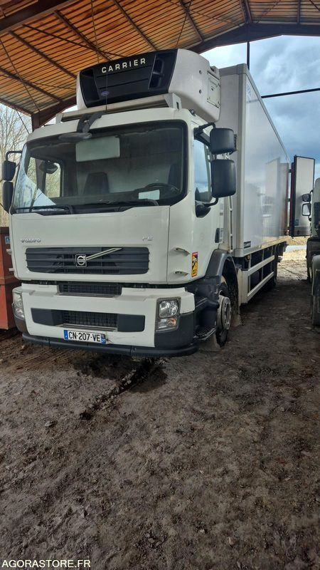 Porteur frigo Volvo FE 260 - Truk: gambar 1 Porteur frigo Volvo FE 260 - Truk: gambar 1