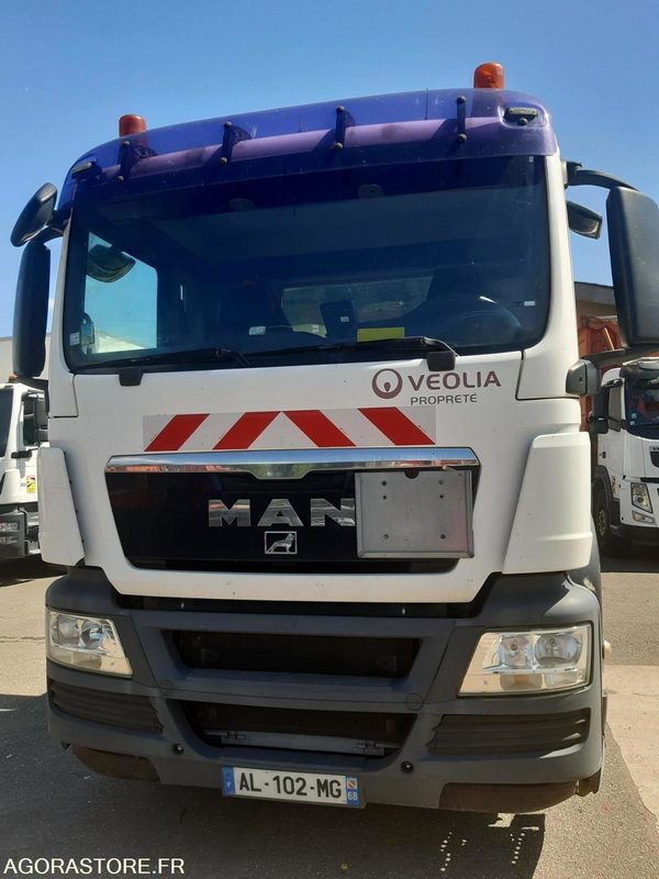 R51812-PORTEUR POLYBENNE MAN TGS 28.400 - BRAS GUIMA - ANNÉE 2010 - 555918 Km - Truk: gambar 2 R51812-PORTEUR POLYBENNE MAN TGS 28.400 - BRAS GUIMA - ANNÉE 2010 - 555918 Km - Truk: gambar 2