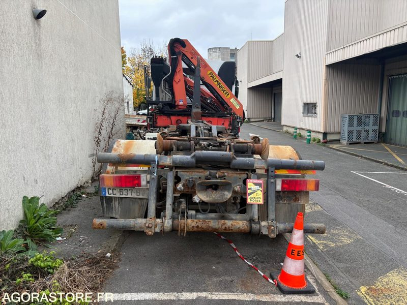 RENAULT KERAX - 2005 - 132420kms - Truk: gambar 5 RENAULT KERAX - 2005 - 132420kms - Truk: gambar 5