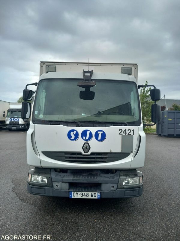RENAULT MIDLUM 220 12T - 2013 - 301000 Kms - Truk: gambar 1 RENAULT MIDLUM 220 12T - 2013 - 301000 Kms - Truk: gambar 1