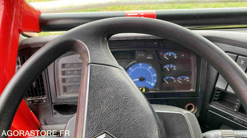 RENAULT MIDLUM 42841kms - 2004 - Truk: gambar 5 RENAULT MIDLUM 42841kms - 2004 - Truk: gambar 5