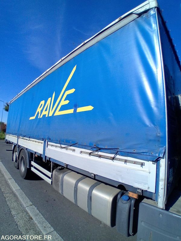 RENAULT - PREMIUM 26 T DXi 380 - 2012 / 767000 KM (2267) - Truk: gambar 3 RENAULT - PREMIUM 26 T DXi 380 - 2012 / 767000 KM (2267) - Truk: gambar 3