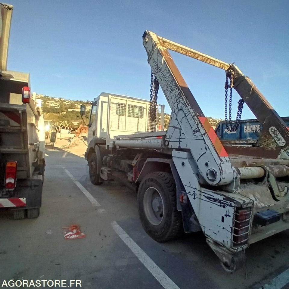 Renault Kerax multi benne à chaine - Truk: gambar 4 Renault Kerax multi benne à chaine - Truk: gambar 4