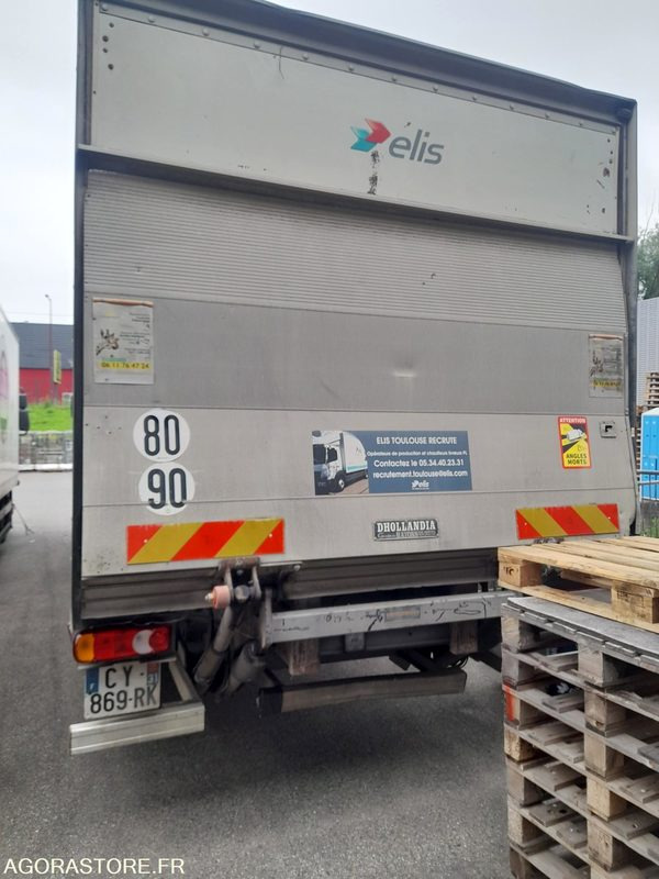 Renault Midlum - 2005 - 685870 Kms - Truk: gambar 4 Renault Midlum - 2005 - 685870 Kms - Truk: gambar 4