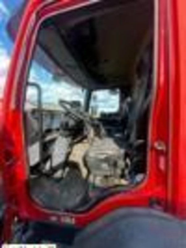 Renault Midlum + Epandeuse Secmair - 2008 - 220267kms (P2002828) - Truk: gambar 3 Renault Midlum + Epandeuse Secmair - 2008 - 220267kms (P2002828) - Truk: gambar 3