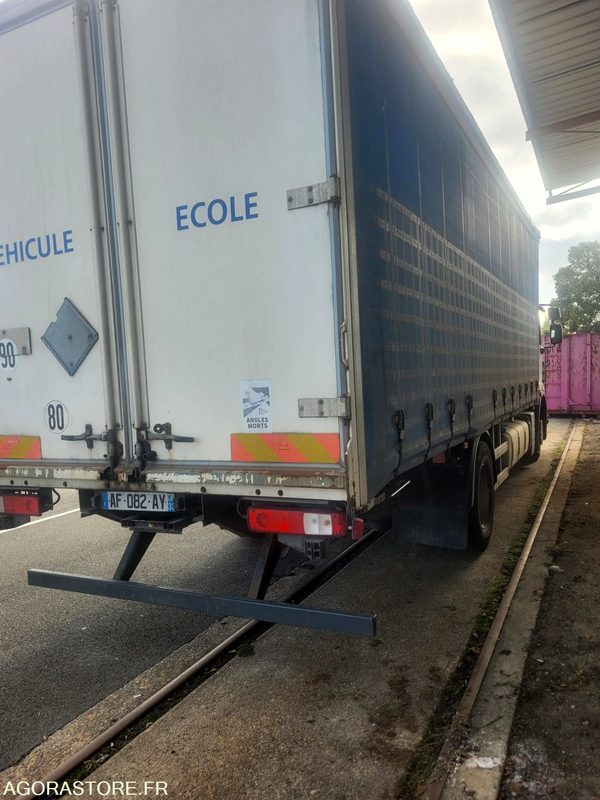 Renault Premium - 2009 - 470000 Kms - Truk: gambar 3 Renault Premium - 2009 - 470000 Kms - Truk: gambar 3