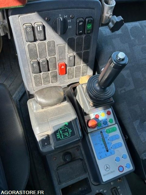 UNIMOG U300C VERSION COMMUNALE 2008 36900 KM - Truk: gambar 3 UNIMOG U300C VERSION COMMUNALE 2008 36900 KM - Truk: gambar 3