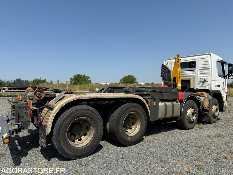 VOLVO FM12 380 - 2004 - 636 982 - Truk: gambar 4 VOLVO FM12 380 - 2004 - 636 982 - Truk: gambar 4