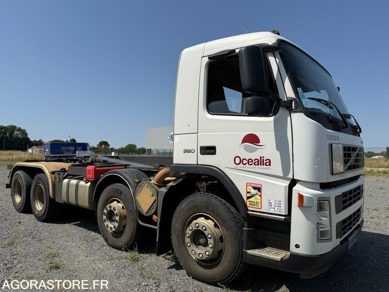 VOLVO FM12 380 - 2004 - 636 982 - Truk: gambar 2 VOLVO FM12 380 - 2004 - 636 982 - Truk: gambar 2